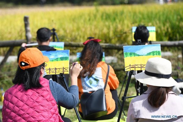 China Sees Tourism Boom During Golden Week Holiday